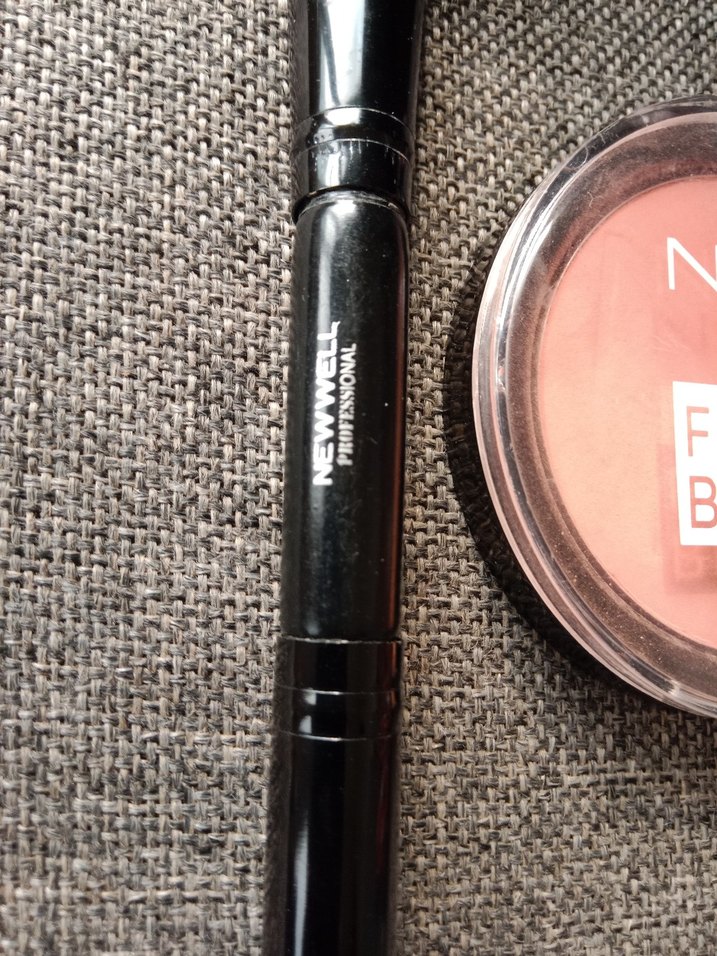 Camel Renkli Makyaj Fırçası ve Note Flawless Allık fırça seti - Görsel 2