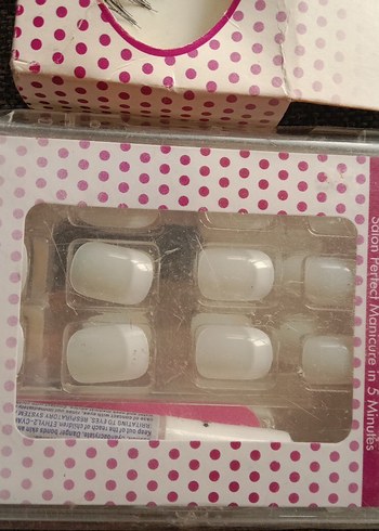 Parlak Beyaz takma tırnak ve takma Kirpik seti - Görsel 7