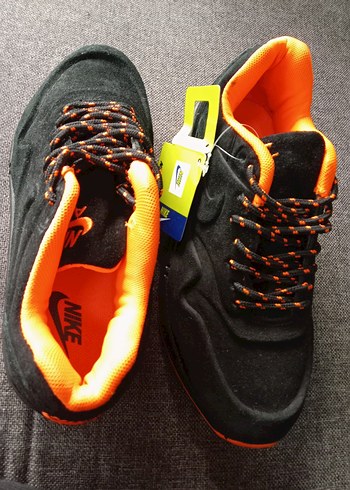 36 Beden turuncu Renk Nike Turuncu Siyah 36 nm Kadın Spor Ayakkabı