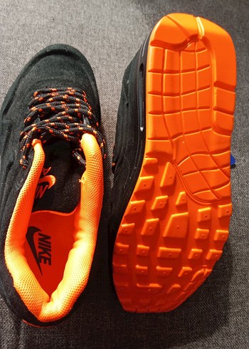 Nike Turuncu Siyah 36 nm Kadın Spor Ayakkabı