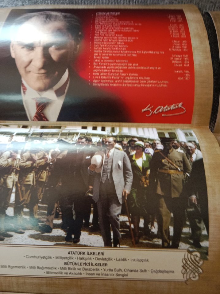 Atatürk Biyografi sticker seti - Görsel 2