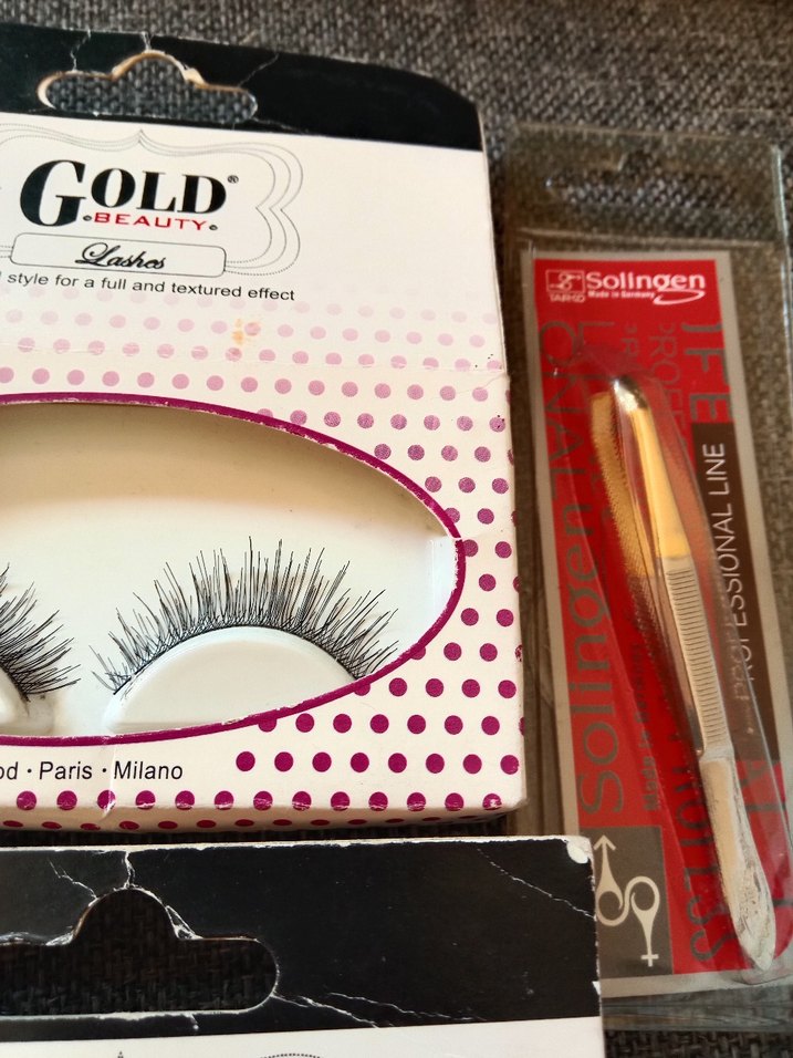 Flormar Oje,takma kirpik, tırnak ve Aseton Seti - Görsel 3