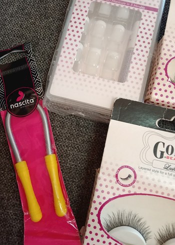 Gold Beauty Renkli Takma tırnak Kirpik Seti - Görsel 7