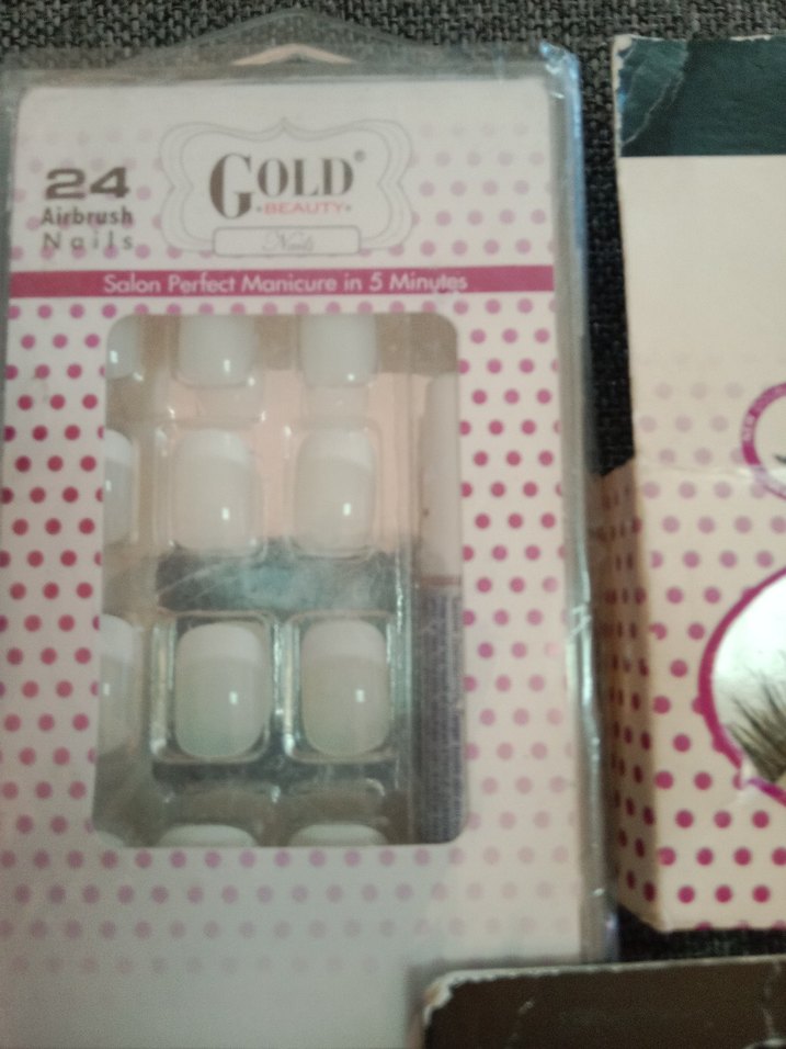 Gold Beauty Renkli Takma tırnak Kirpik Seti - Görsel 2