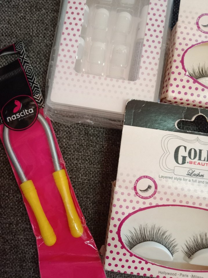 Gold Beauty Renkli Takma tırnak Kirpik Seti - Görsel 4