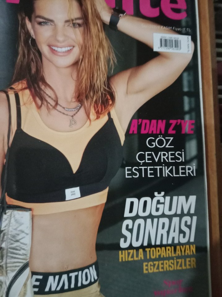 Siyah Deri Mini Atlet - Görsel 4