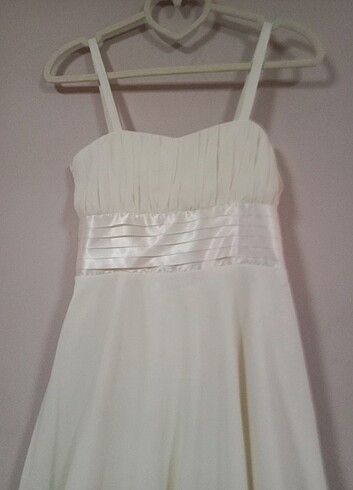 13-14 Yaş Beden beyaz Renk Milo kız çocuk Krem renk 14-15 yaş abiye elbise 