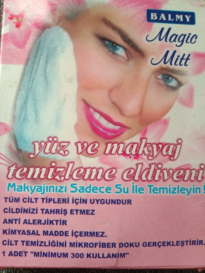 Balmy Magic Mitt Makyaj Temizleme Eldiveni - Görsel 5