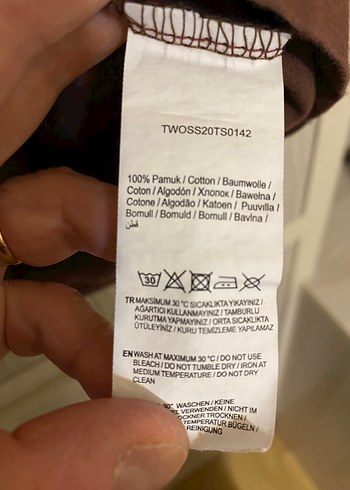 Trendyol  Kahverengi V Yakalı  Tişört - Görsel 3