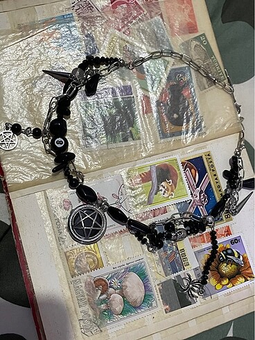 Beden gothic kolye