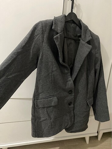 Milla gri kaşe regular blazer ceket 40 beden ama kumaşı yüzünden