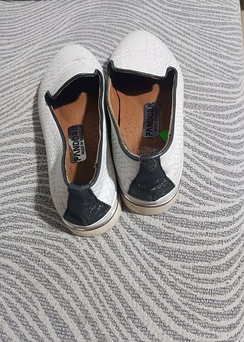 Beyaz Yılan Derisi Desenli Kadın Dolgu Topuklu Ayakkabı - Görsel 2