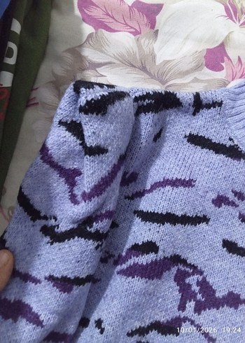 Mor Desenli Örgü Kadın Kazak - Görsel 3