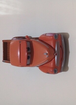 Pixar cars arabalar 