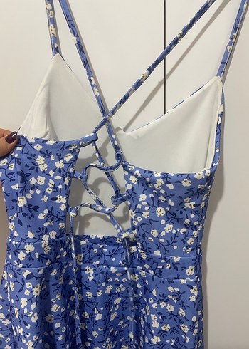 Mavi Çiçekli Elbise - Görsel 4