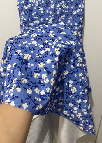 Mavi Çiçekli Elbise - Görsel 2