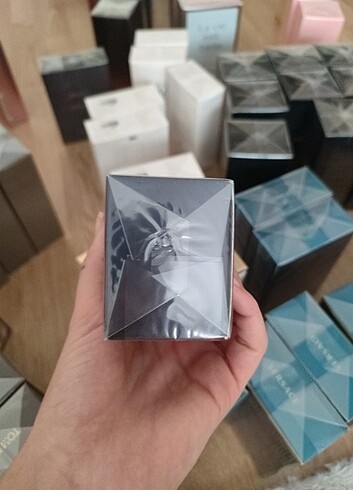 Yves Saint Laurent Erkek parfüm 