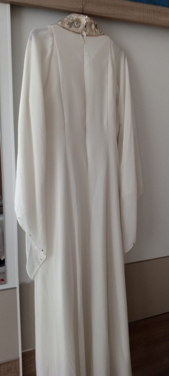 İşlemeli Beyaz Uzun Elbise - Görsel 4