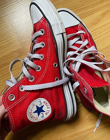 kırmızı converse