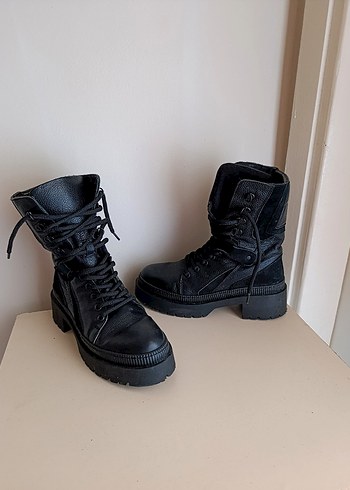 Siyah Deri Platform Topuklu Goth Kadın Bot - Görsel 2