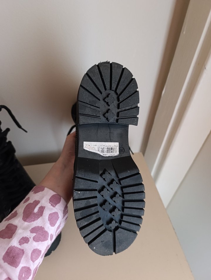 Siyah Deri Platform Topuklu Goth Kadın Bot - Görsel 5