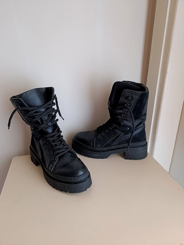 Siyah Deri Platform Topuklu Goth Kadın Bot - Görsel 2