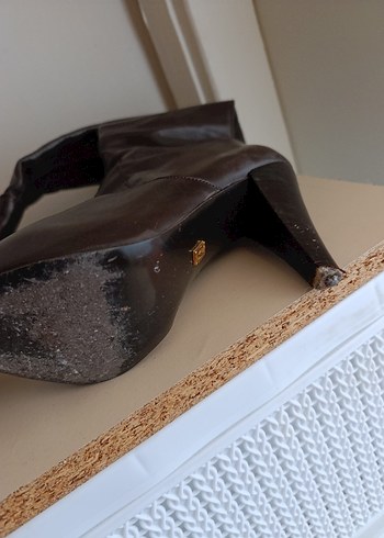 İnci Kahverengi Topuklu Kadın Çizme - Görsel 2