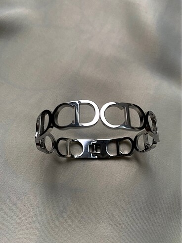 Christion Dior Çelik Kelepçe