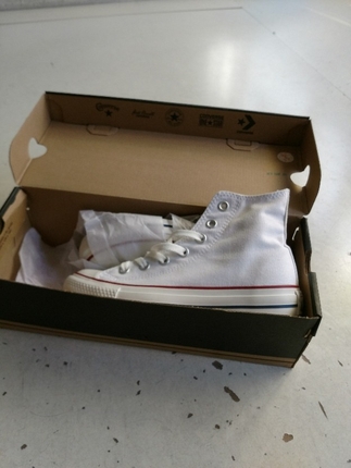Orjinal Converse ,kutusunda