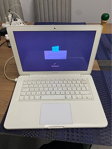 Apple Macbook Unibody 13inçMid2010