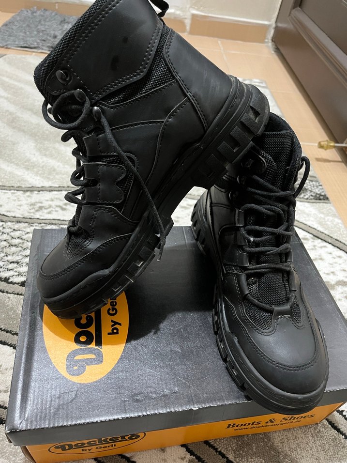 Erkek Bot - Görsel 3