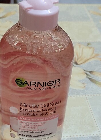 Garnier makyaj temizleme suyu 