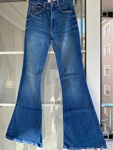 Bershka Flare Jeans