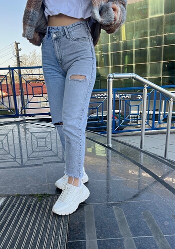32 Beden Bershka kot pantolon