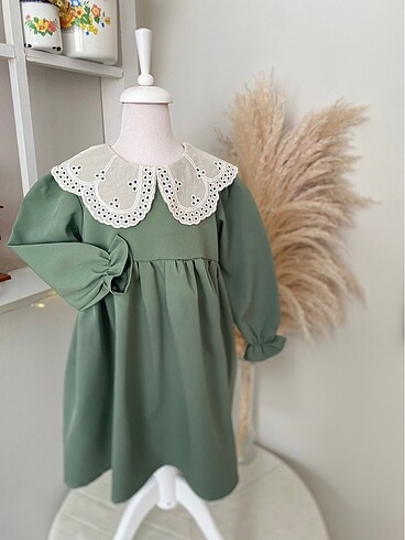 Vintage yaka elbise