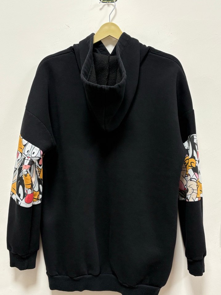 Kapüşonlu, baskılı,  kadın sweatshirt - Görsel 2