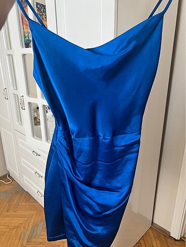xs Beden Zara saten elbise
