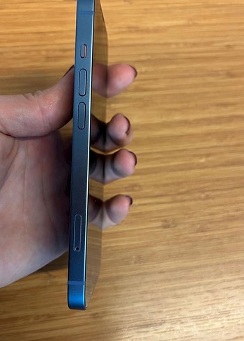 Mavi iPhone 14 Kutulu - Görsel 3