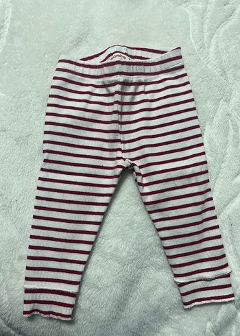 Kız Bebek Kırmızı Örgü Hırka ve Çizgili Takım - Görsel 3