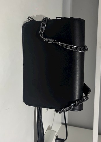 Kemer Tokalı Siyah Deri Kadın Çanta - Görsel 2