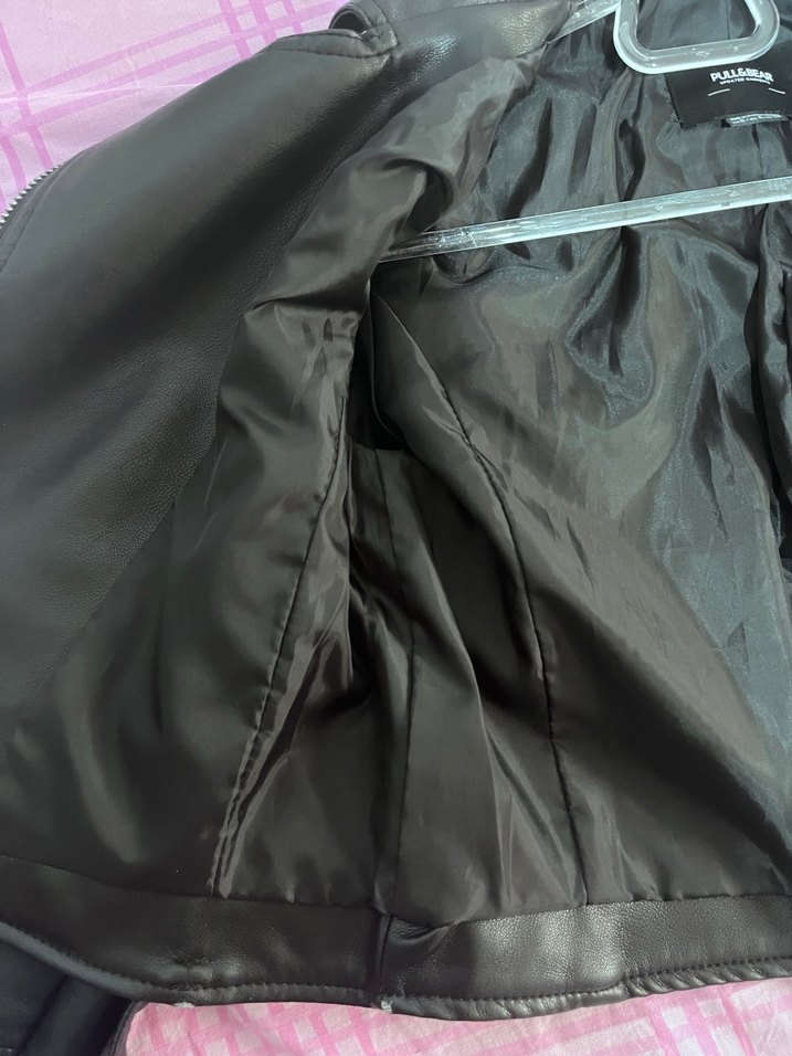 Pull and bear Kadın Siyah Deri Biker Ceket - Görsel 5