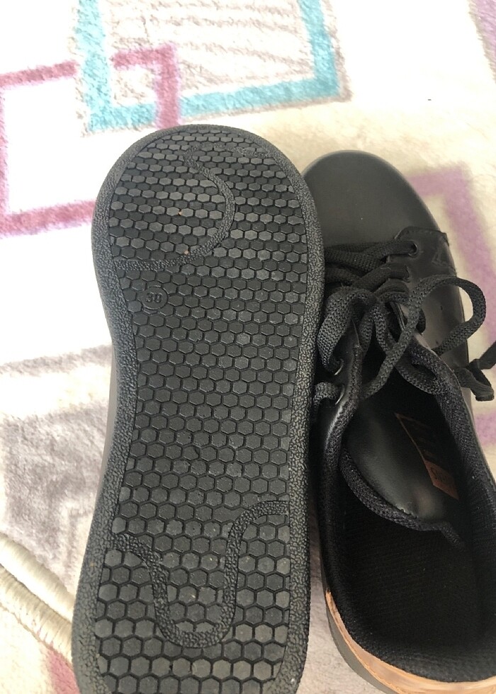 Siyah spor ayakkabı - Görsel 4