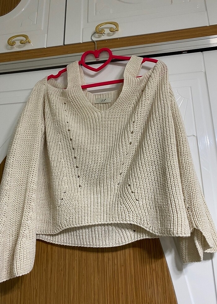 Omuz detaylı üst - Görsel 2