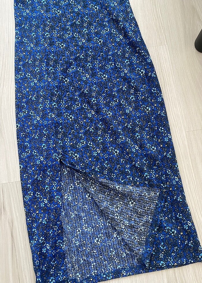 Çiçekli elbise - Görsel 5