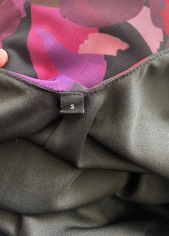 Çiçekli elbise - Görsel 3