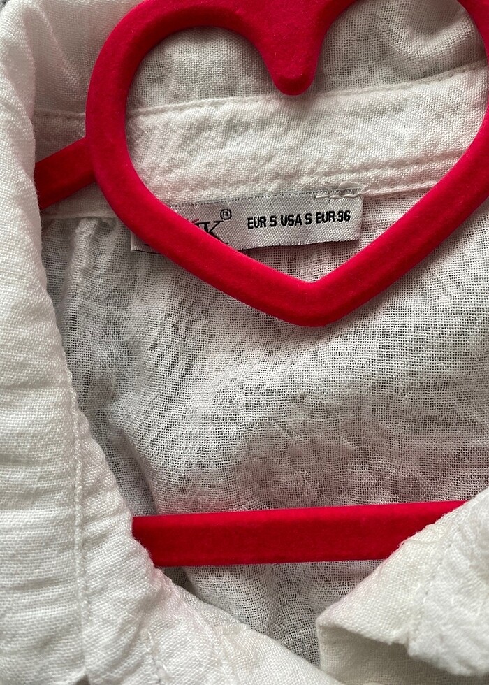 Beyaz gömlek - Görsel 3