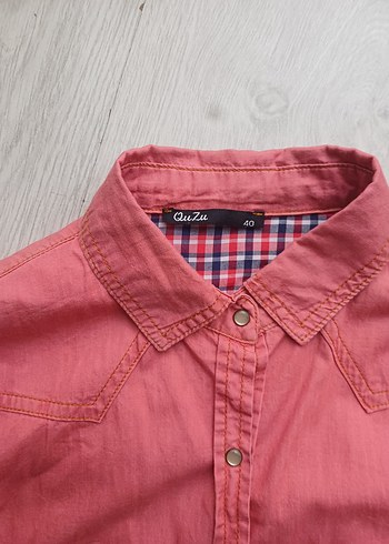 Pembe Düğmeli Kadın Keten Gömlek - Görsel 2