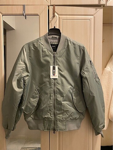 PULL&BEAR BOMBER CEKET