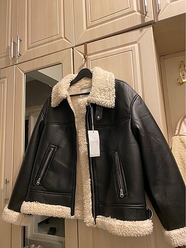 m Beden BERSHKA ÇİFT TARAFLI UZUN CEKET