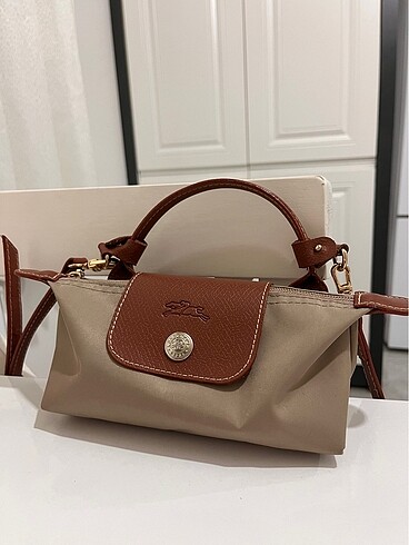  Beden Longchamp Çanta